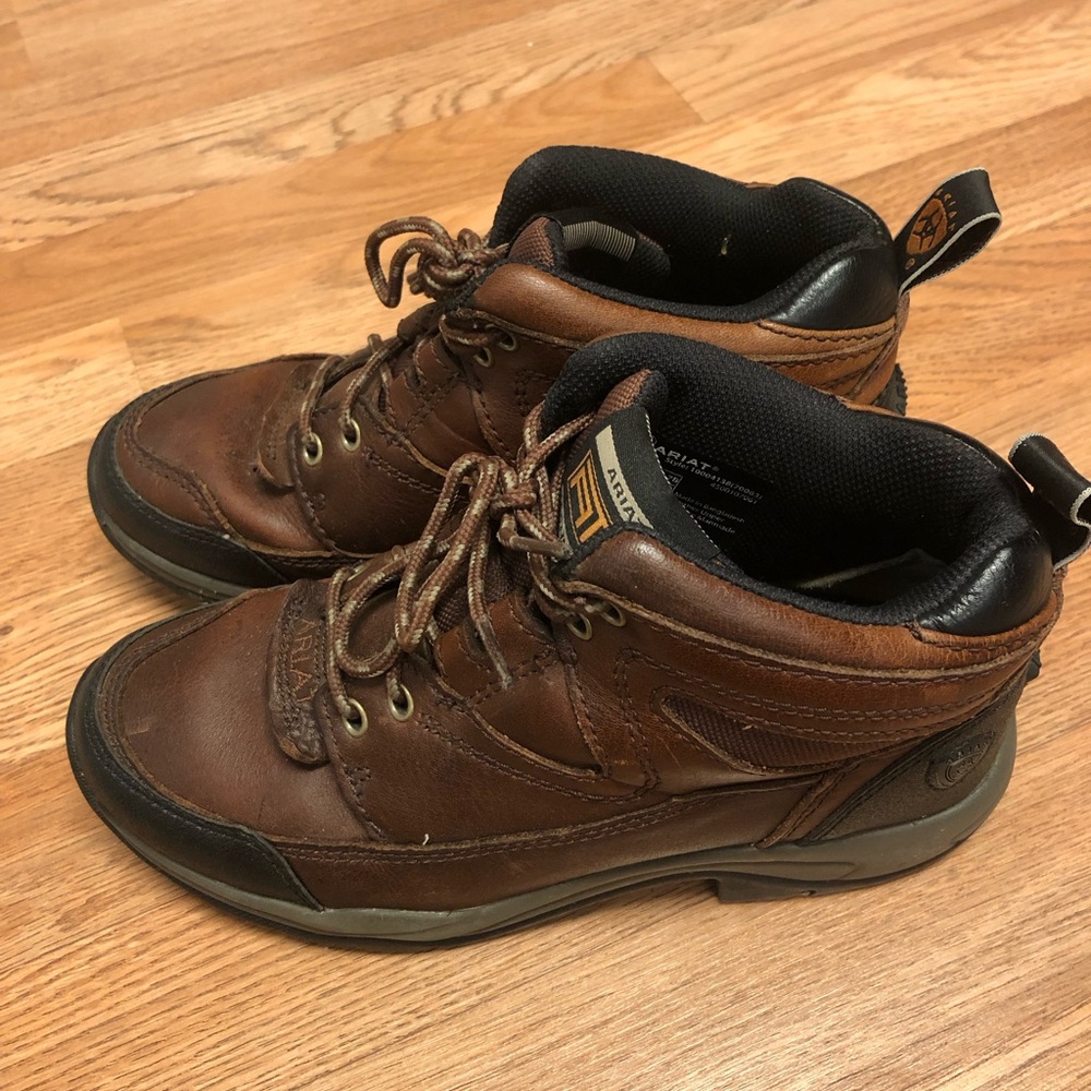 Ariat terrain waterproof boots size 7